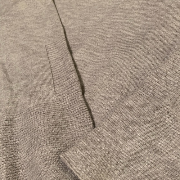 Vila Milano Gray Long Sleeve - Picture 2 of 4